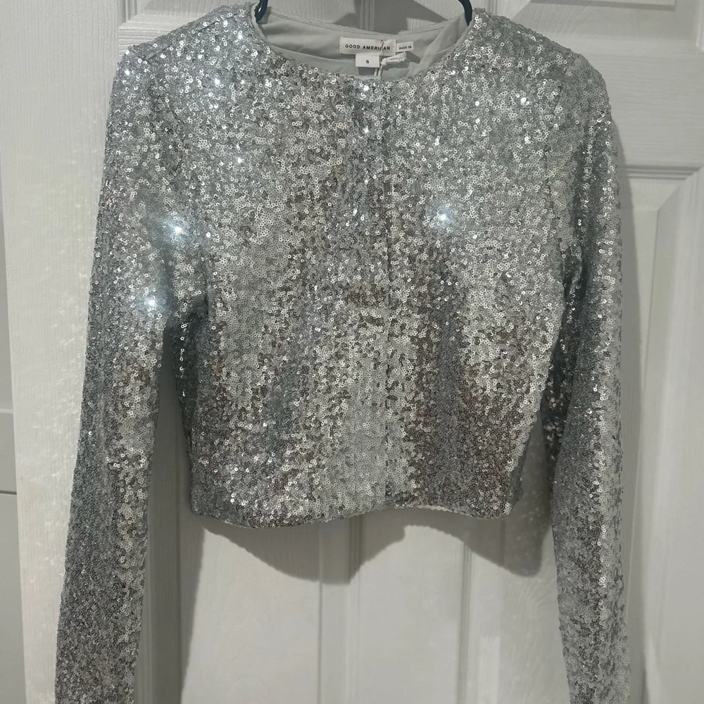 Good American Sequin Silver Cardigan Top - Picture 2 of 3